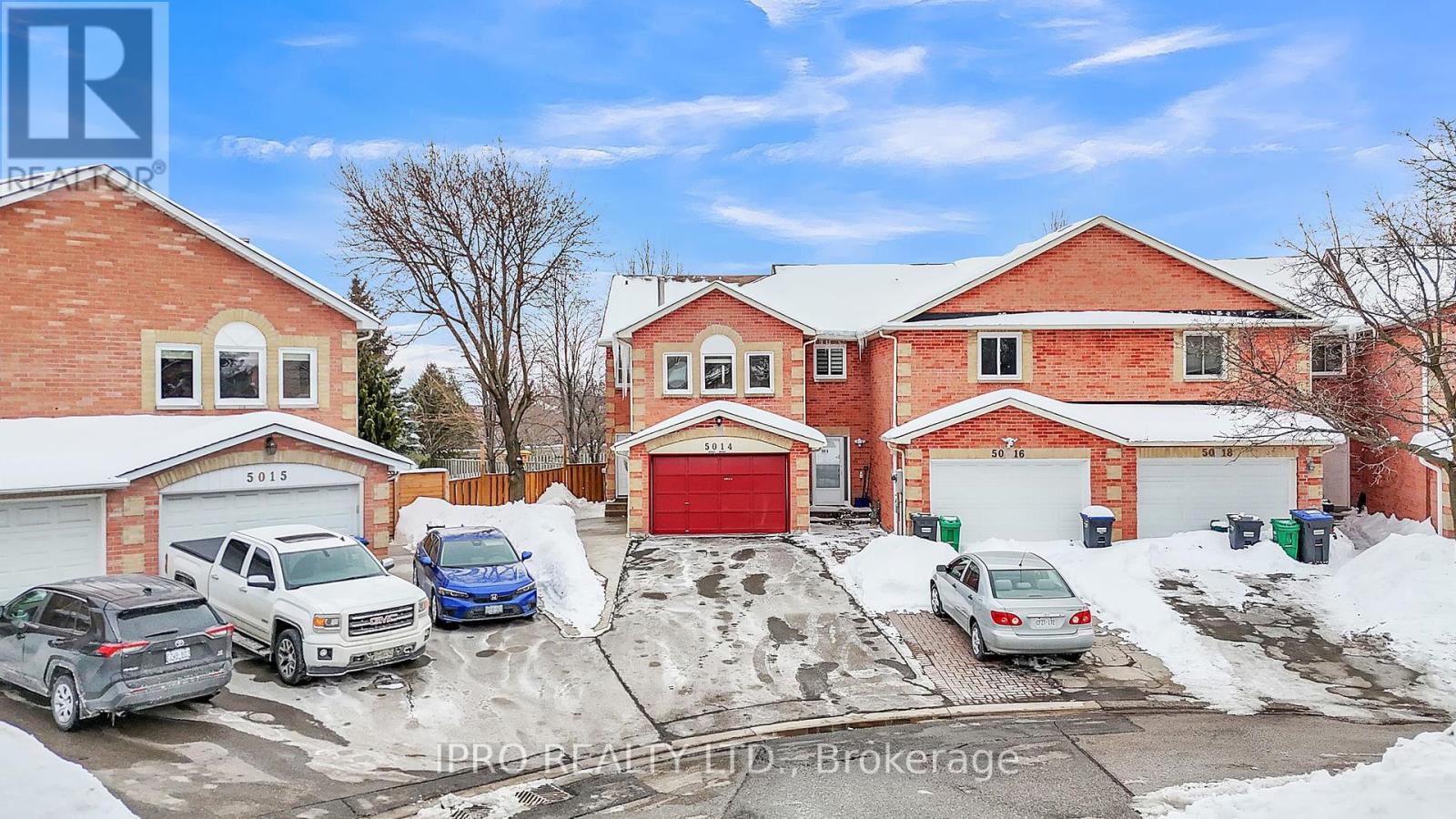 5014 Rundle Court, Mississauga, Ontario  L5M 4A3 - Photo 4 - W12161647