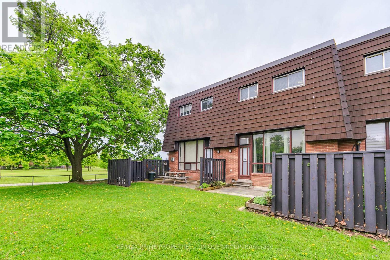 104 Darras Court, Brampton (Southgate), Ontario  L6T 1W7 - Photo 42 - W12161654