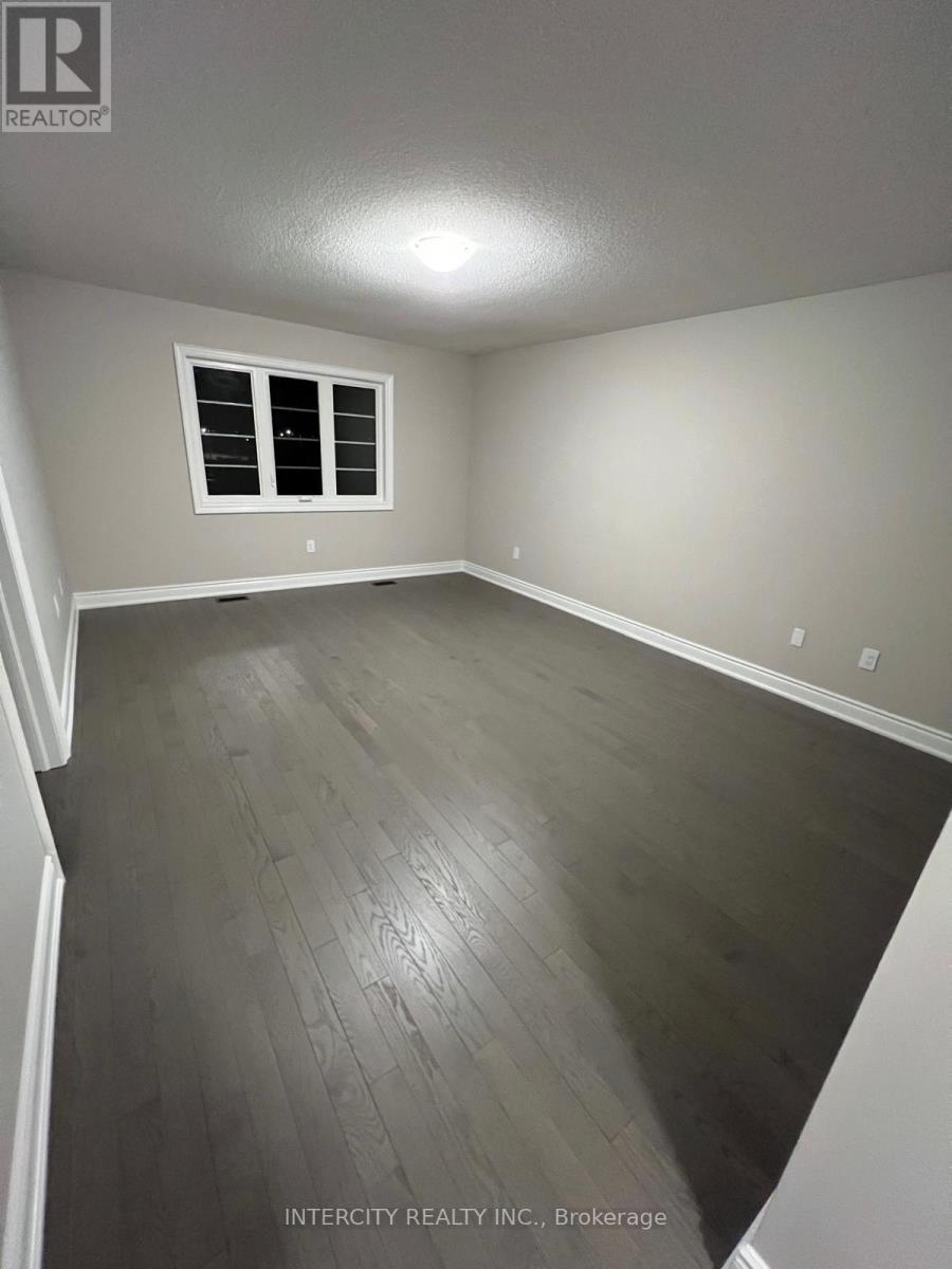 26 Fordham Road, Brampton, Ontario  L6Y 6J6 - Photo 15 - W12161789