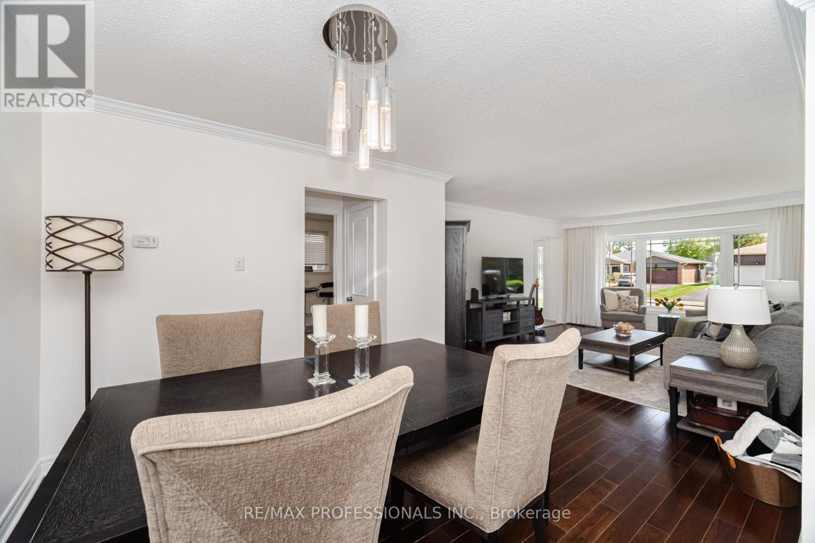 267 Bell Air Drive, Caledon, Ontario  L7E 2A2 - Photo 12 - W12161804