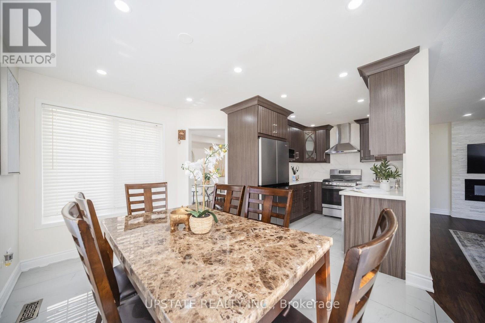 50 Penbridge Circle, Brampton, Ontario  L7A 2P9 - Photo 14 - W12161839