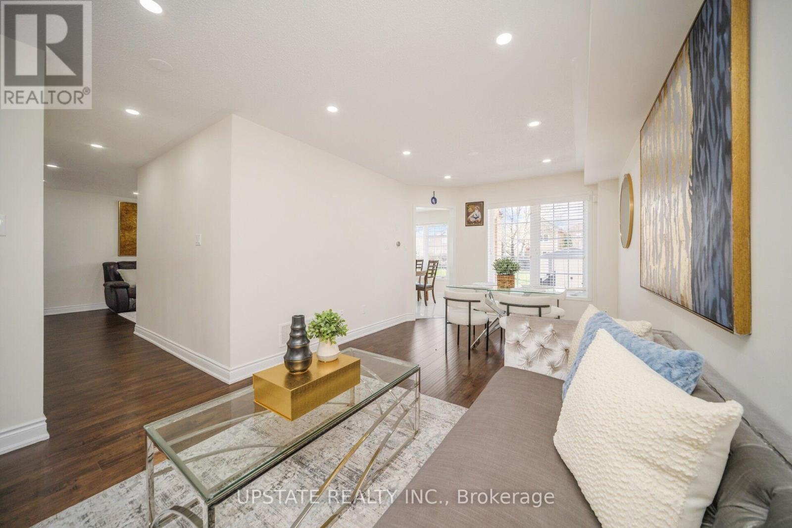 50 Penbridge Circle, Brampton, Ontario  L7A 2P9 - Photo 7 - W12161839