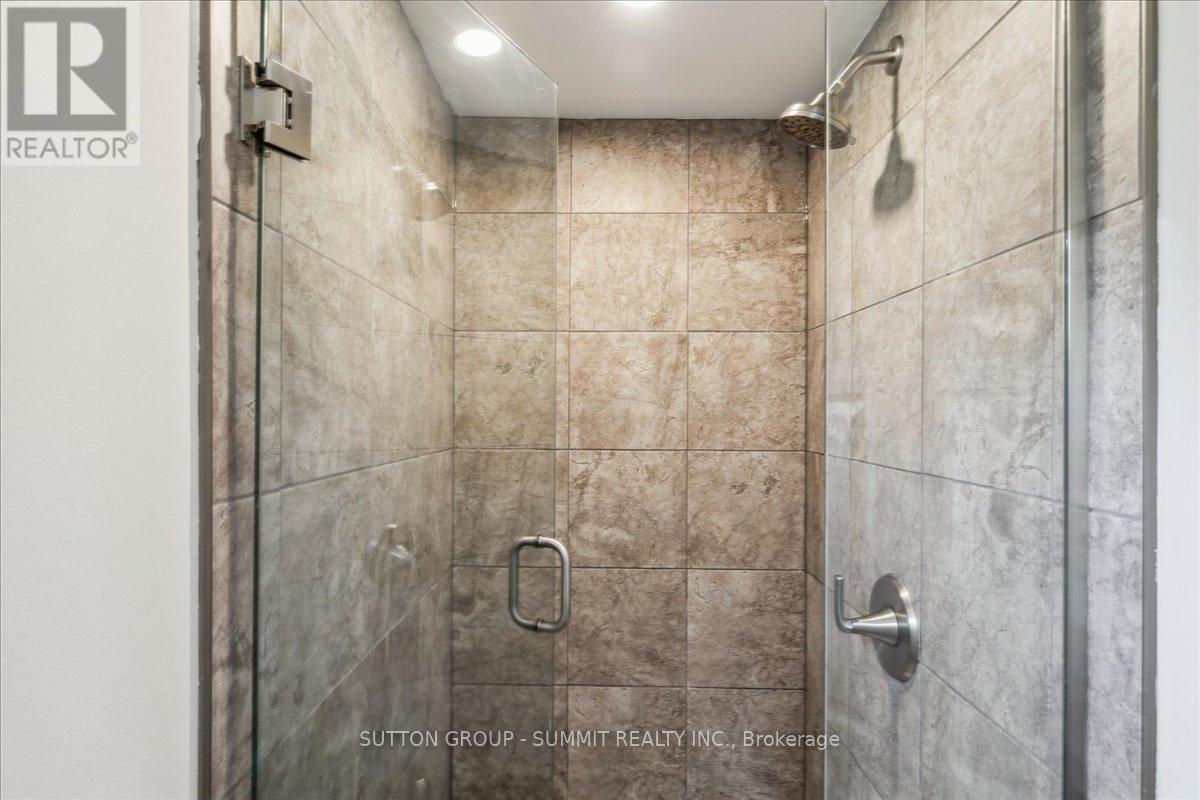 5303 Spruce Avenue, Burlington, Ontario  L7L 1N4 - Photo 35 - W12161858