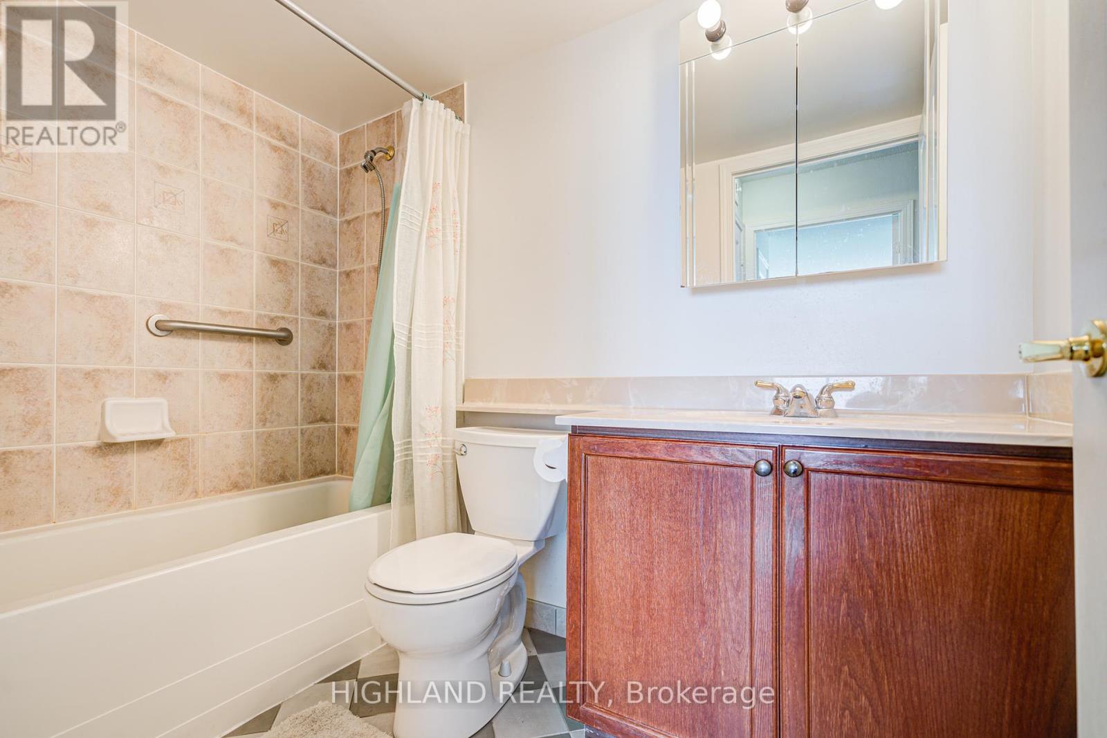 1505 - 4879 Kimbermount Avenue, Mississauga (Central Erin Mills), Ontario  L5M 7R8 - Photo 9 - W12161939
