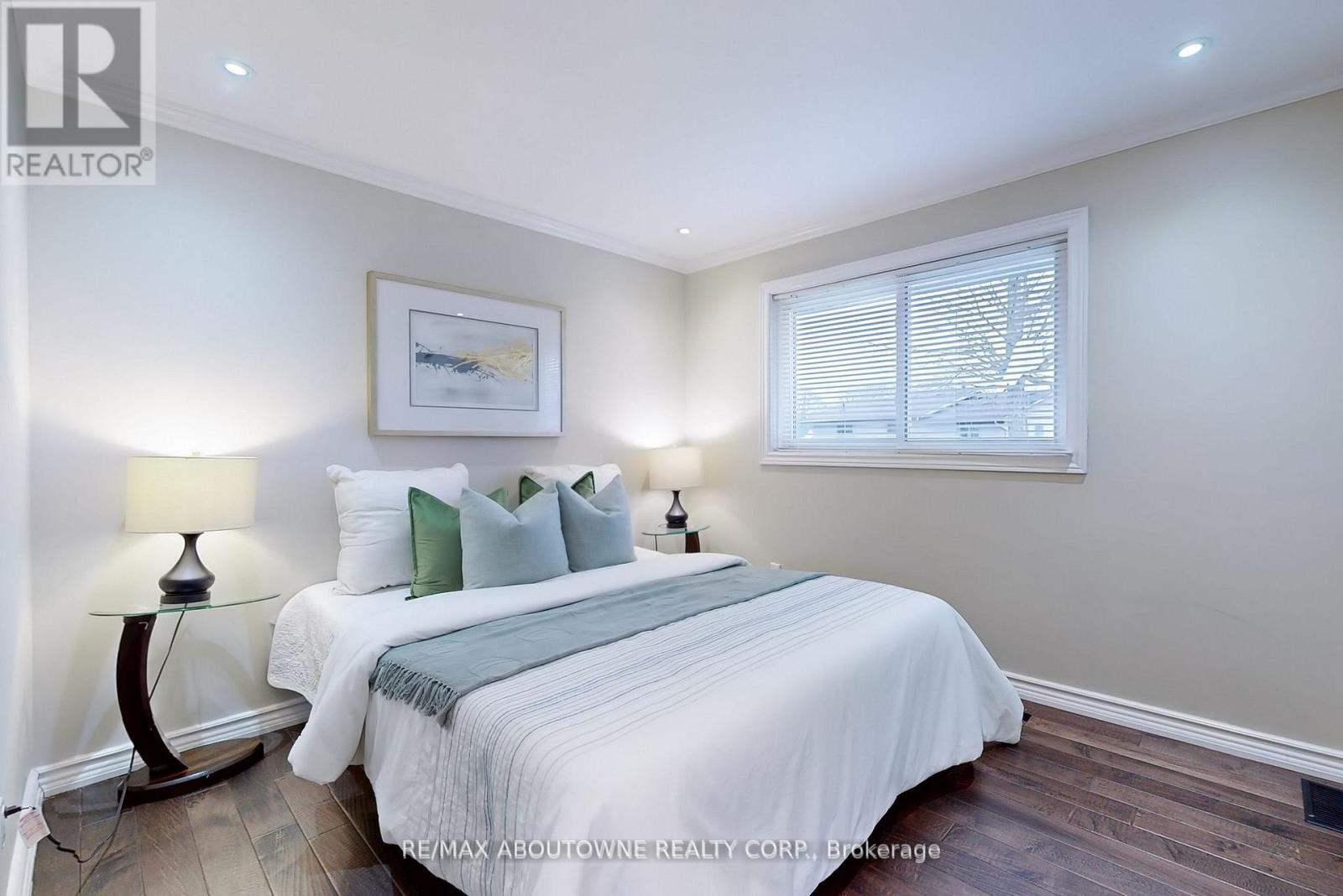 434 Brookmill Road, Oakville, Ontario  L6J 5K5 - Photo 28 - W12161941