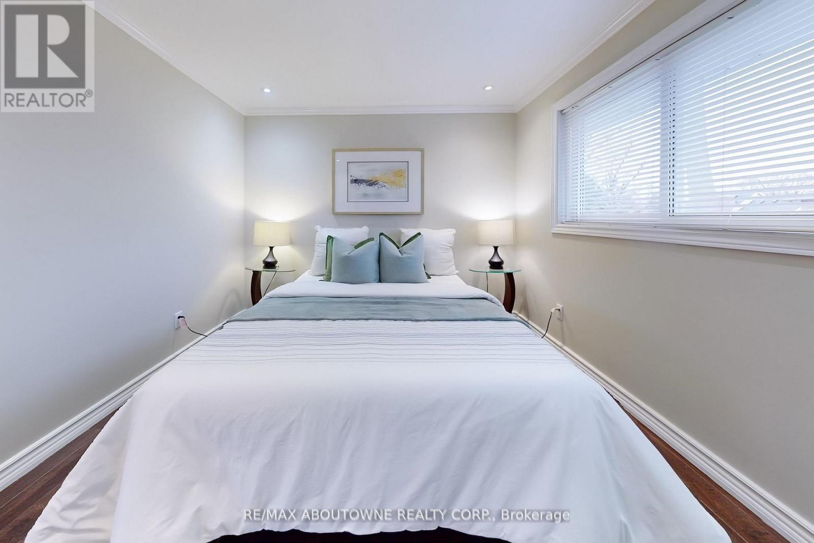 434 Brookmill Road, Oakville, Ontario  L6J 5K5 - Photo 29 - W12161941