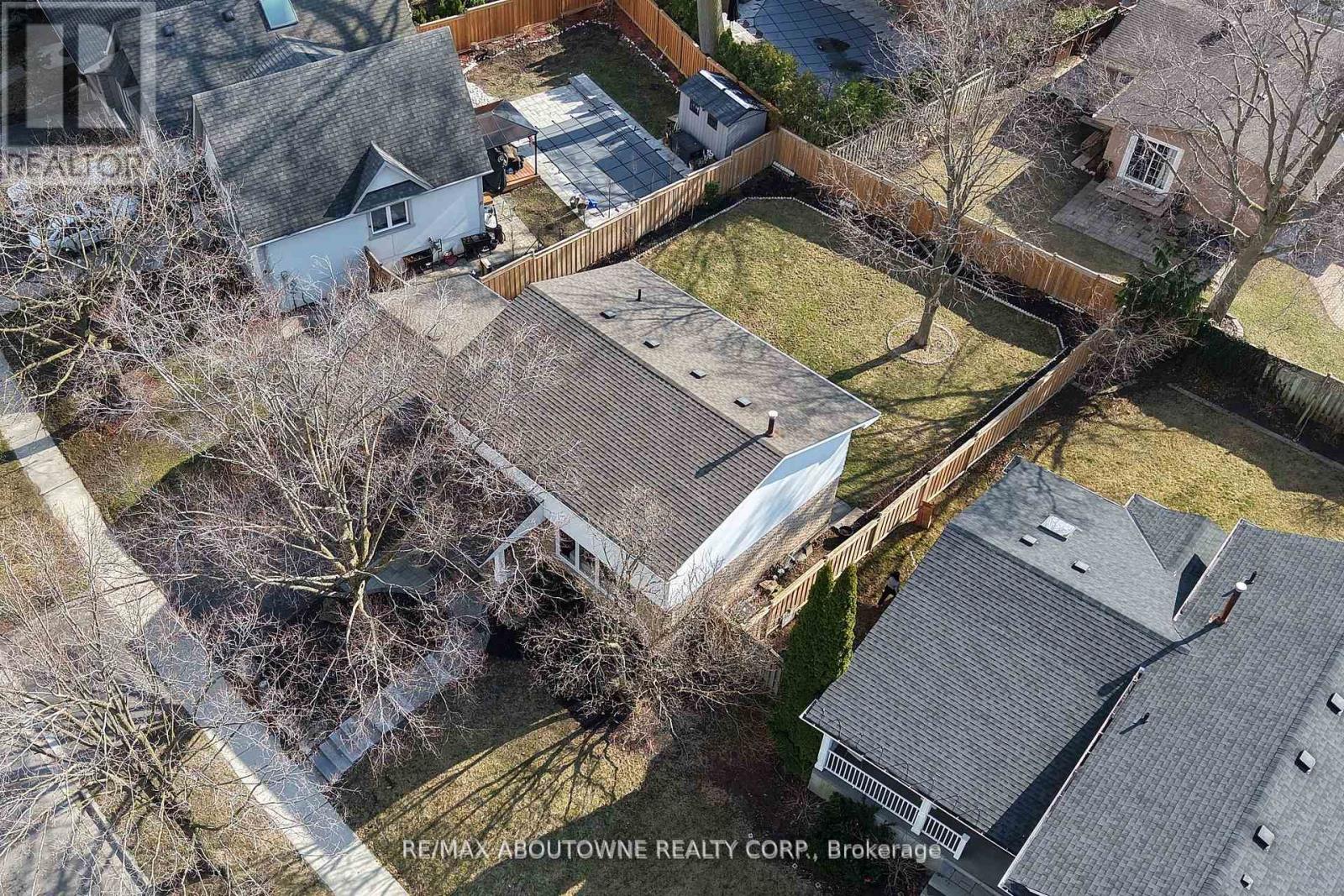 434 Brookmill Road, Oakville, Ontario  L6J 5K5 - Photo 42 - W12161941