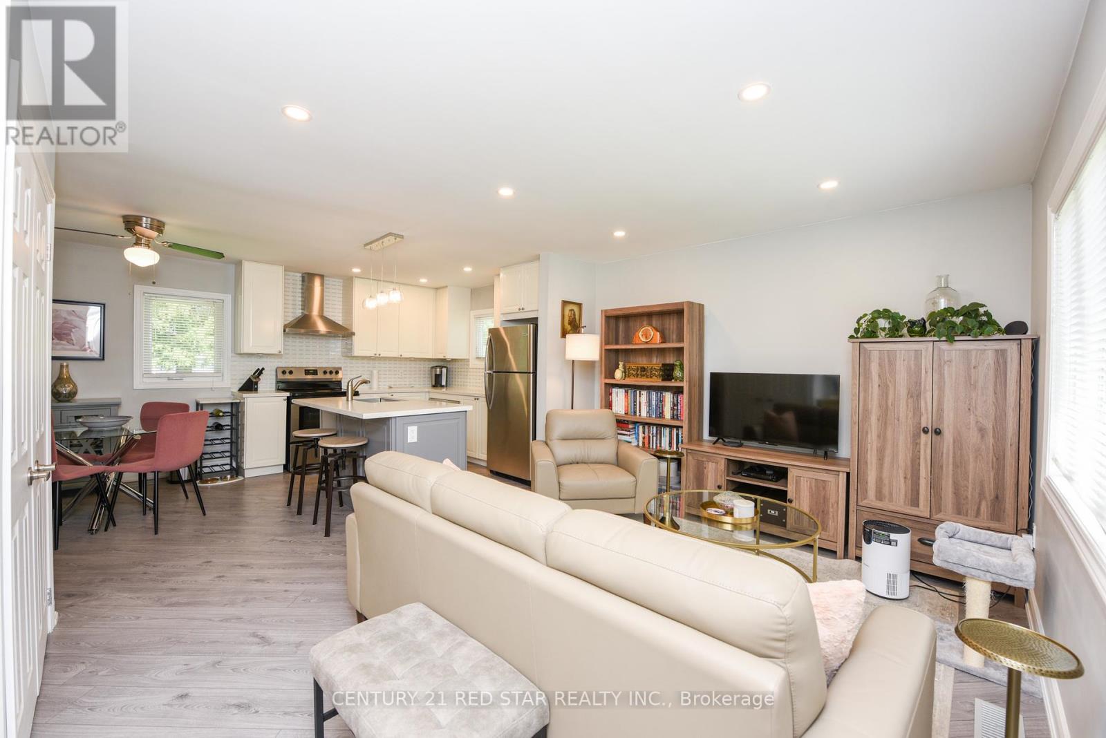 12 Rogers Road, Brampton, Ontario  L6X 1L8 - Photo 19 - W12162019