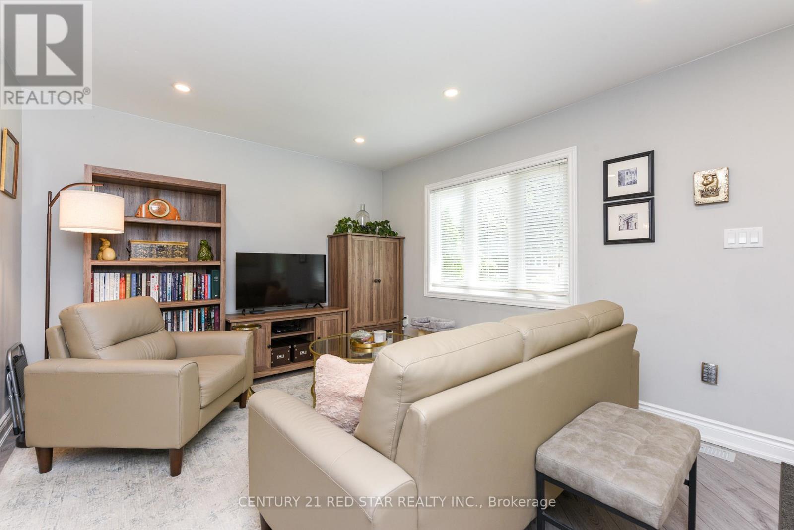 12 Rogers Road, Brampton, Ontario  L6X 1L8 - Photo 20 - W12162019