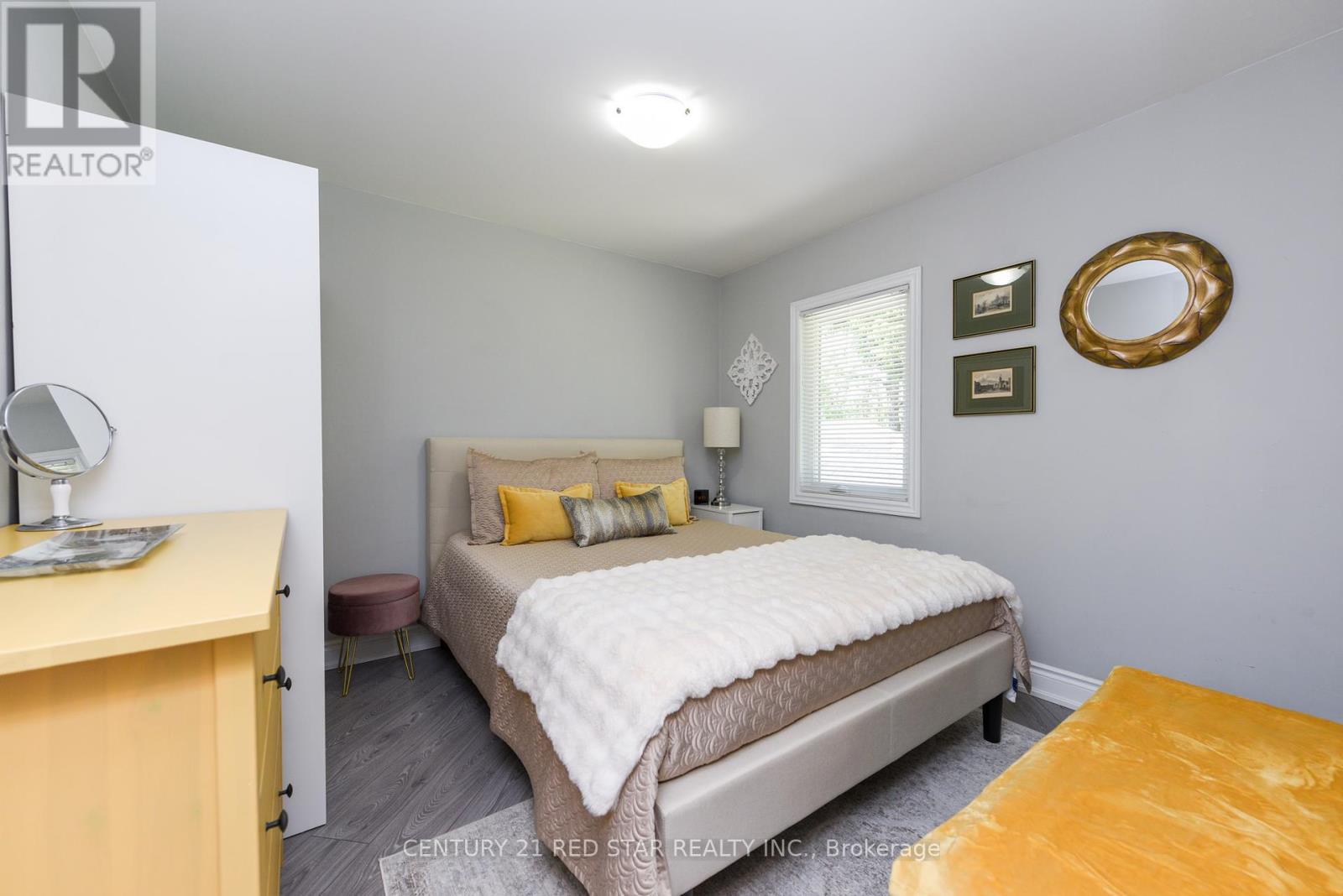 12 Rogers Road, Brampton, Ontario  L6X 1L8 - Photo 28 - W12162019
