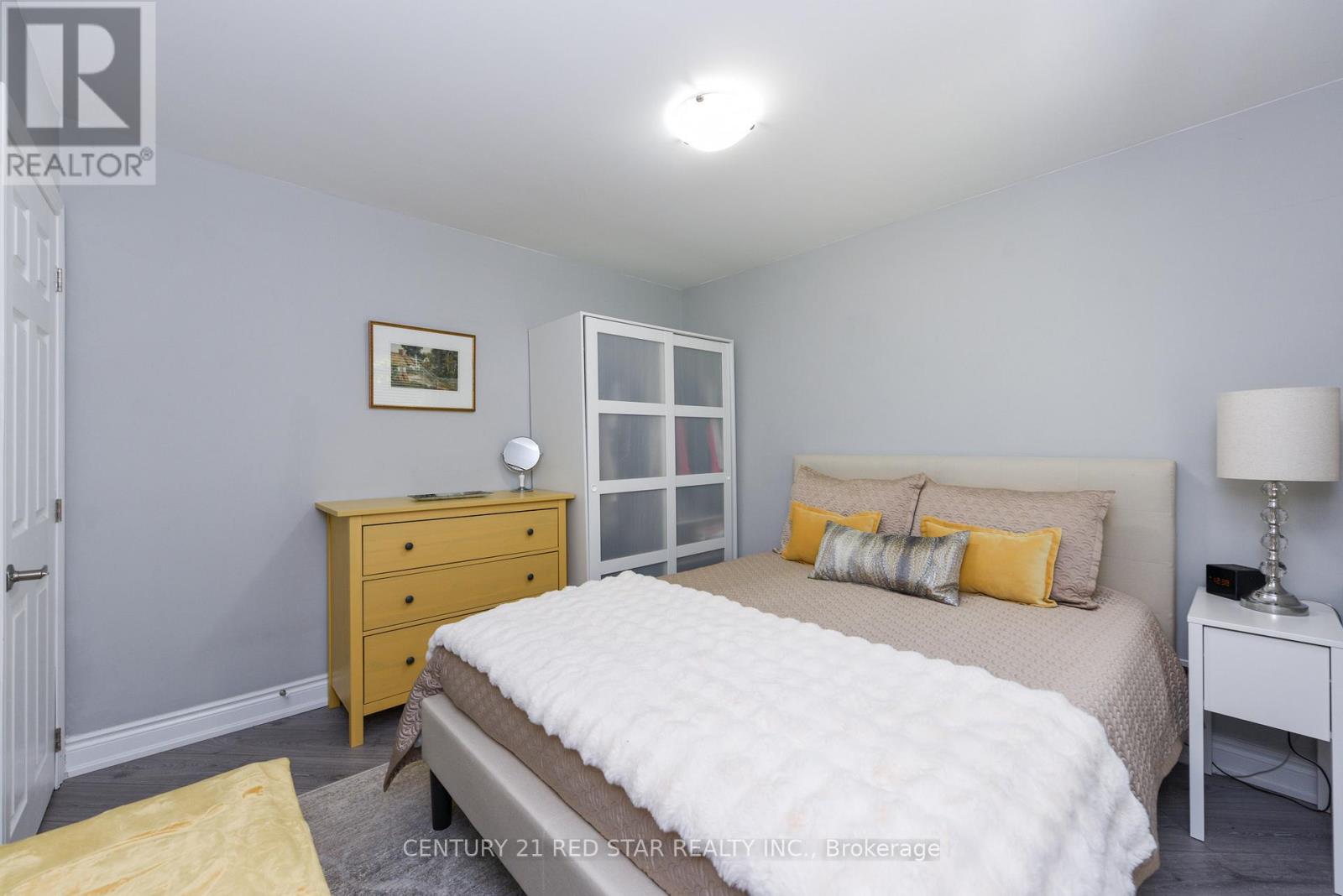 12 Rogers Road, Brampton, Ontario  L6X 1L8 - Photo 30 - W12162019