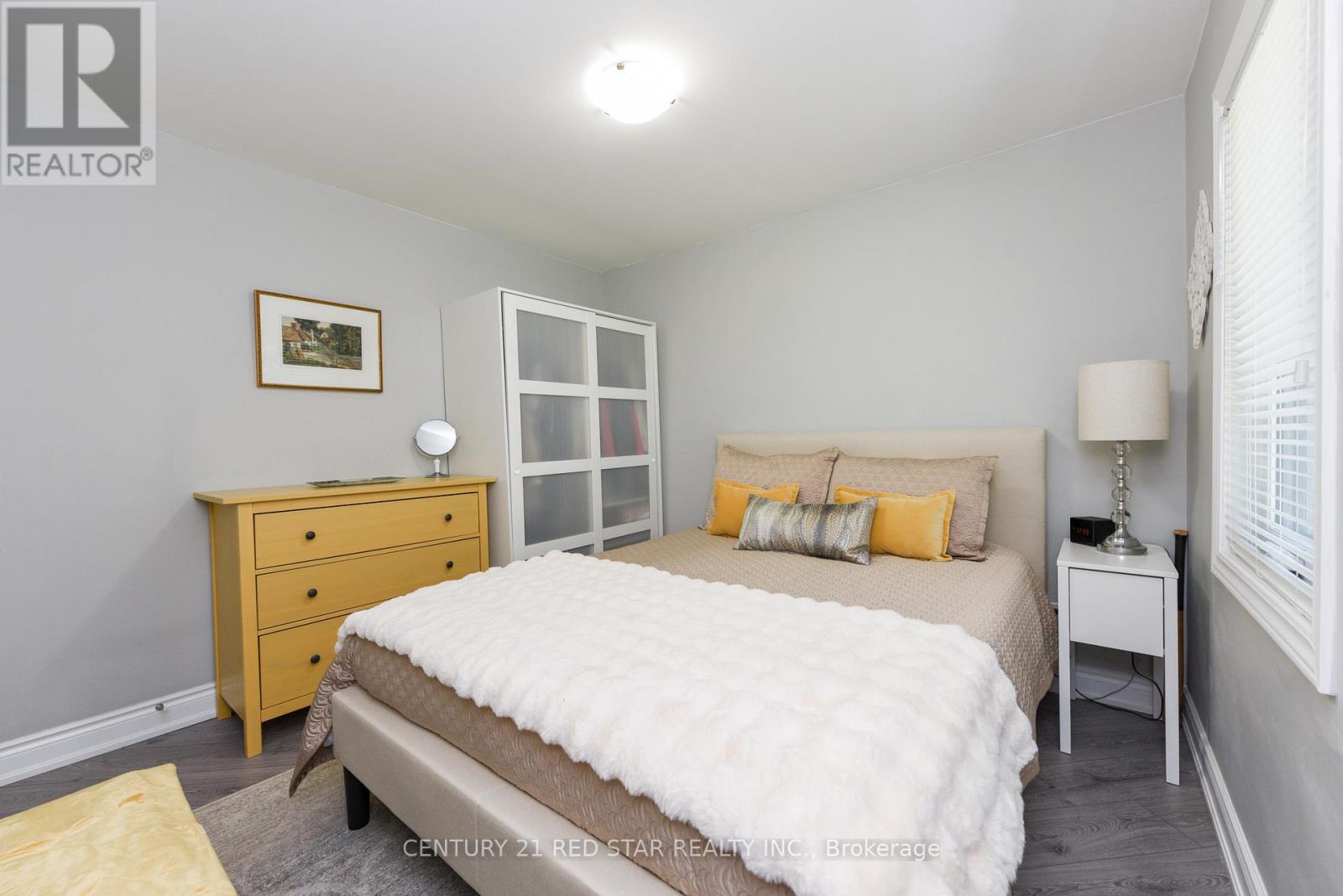 12 Rogers Road, Brampton, Ontario  L6X 1L8 - Photo 31 - W12162019