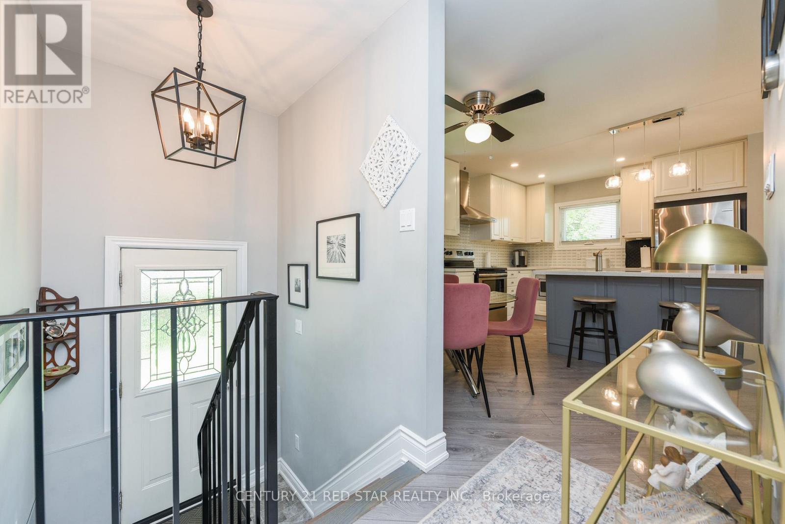 12 Rogers Road, Brampton, Ontario  L6X 1L8 - Photo 36 - W12162019