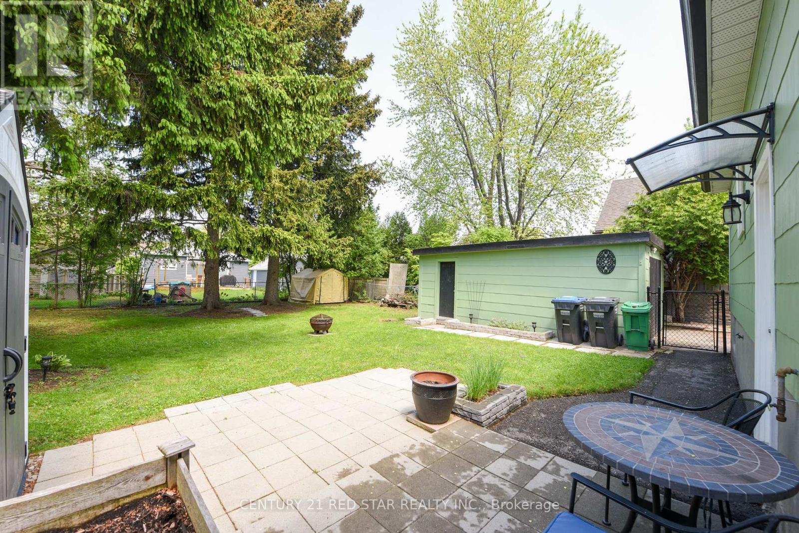 12 Rogers Road, Brampton, Ontario  L6X 1L8 - Photo 8 - W12162019