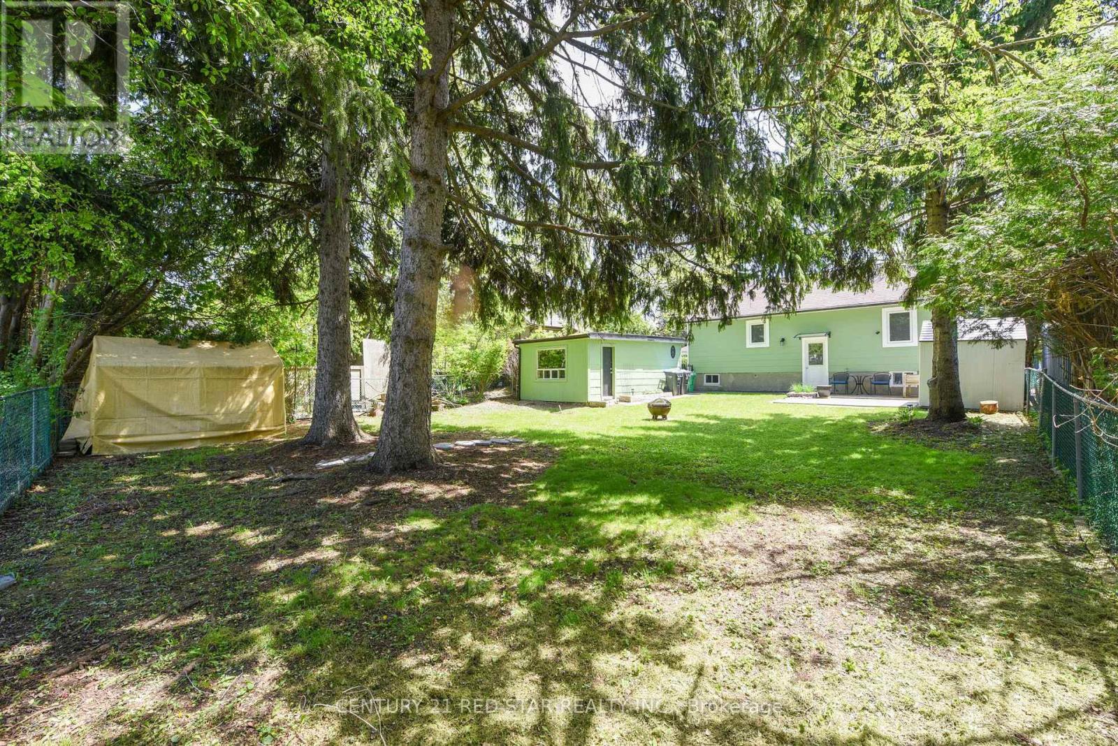 12 Rogers Road, Brampton, Ontario  L6X 1L8 - Photo 9 - W12162019