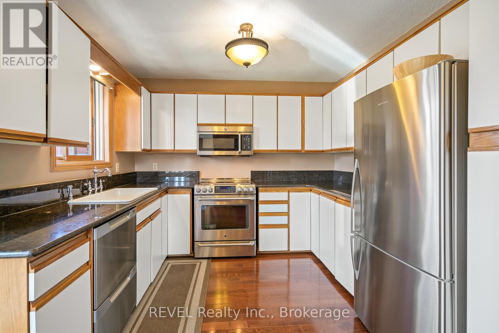 2723 Lalemant Road, Niagara Falls, Ontario  L2J 4G4 - Photo 4 - X12151111