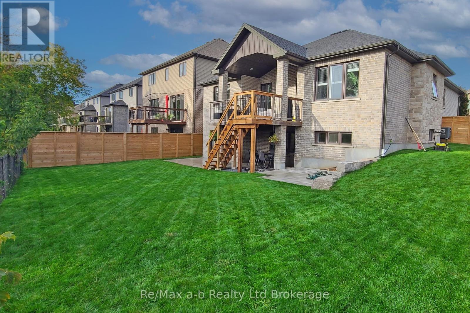 255 Wedgewood Drive, Woodstock, Ontario  N4T 0J1 - Photo 43 - X12162246