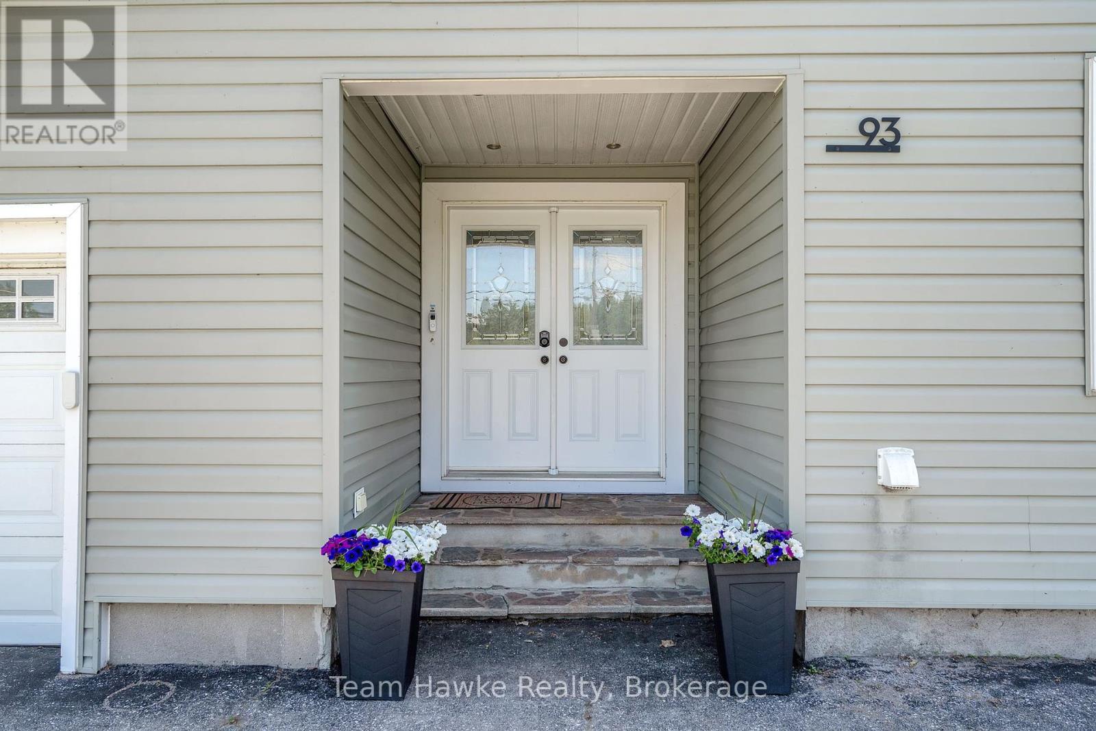 Property at 93 BALM BEACH ROAD E image 3