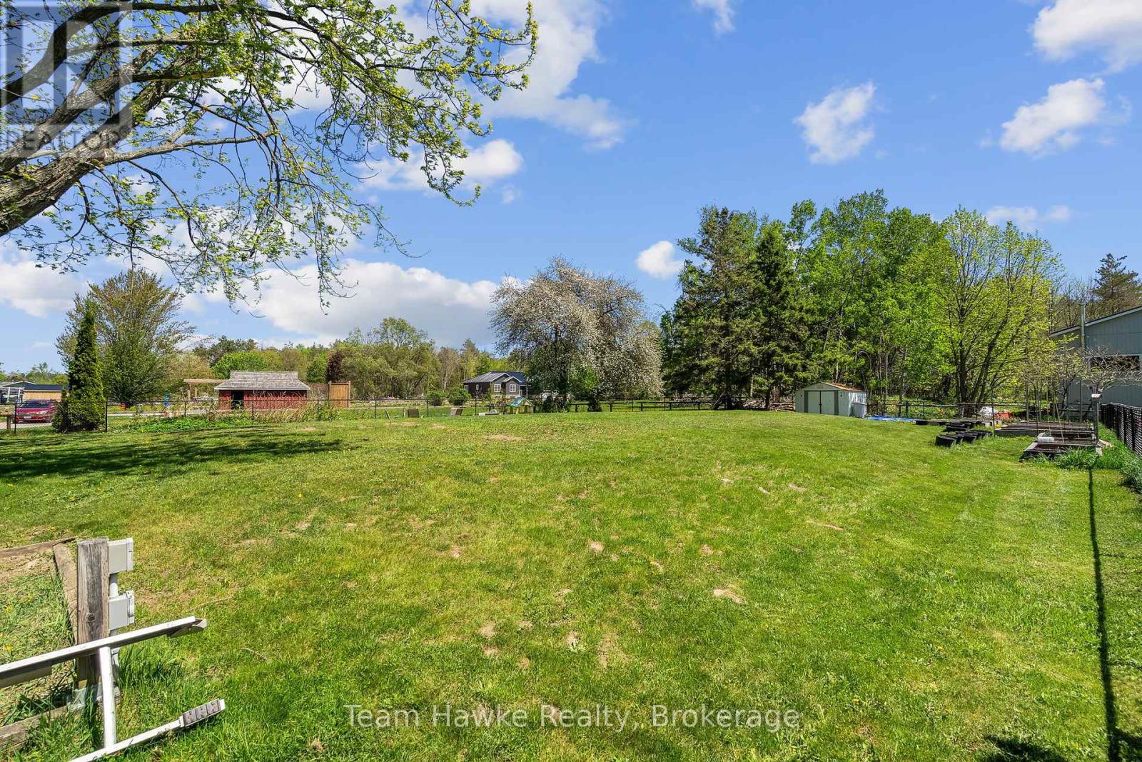 93 Balm Beach Road E, Tiny, Ontario  L0L 2J0 - Photo 42 - S12162245