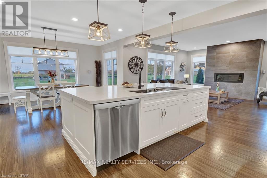 51048 Ron Mcneil Line, Malahide (Springfield), Ontario  N0L 2J0 - Photo 16 - X12161509