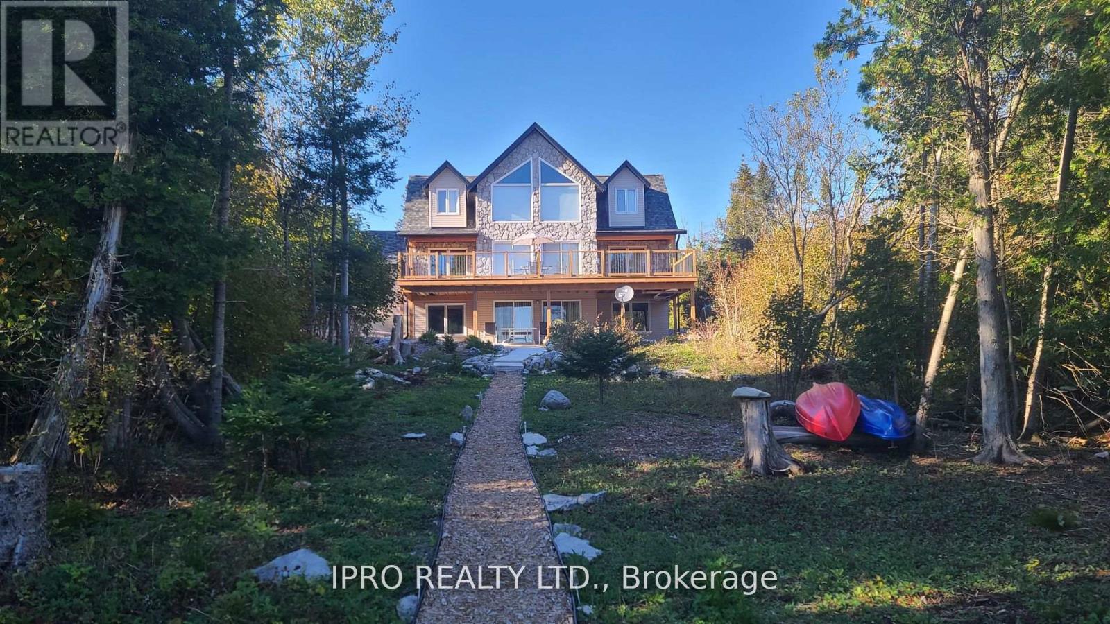 162 Greenough Point Road, Northern Bruce Peninsula, Ontario  N0H 2M0 - Photo 3 - X12161750