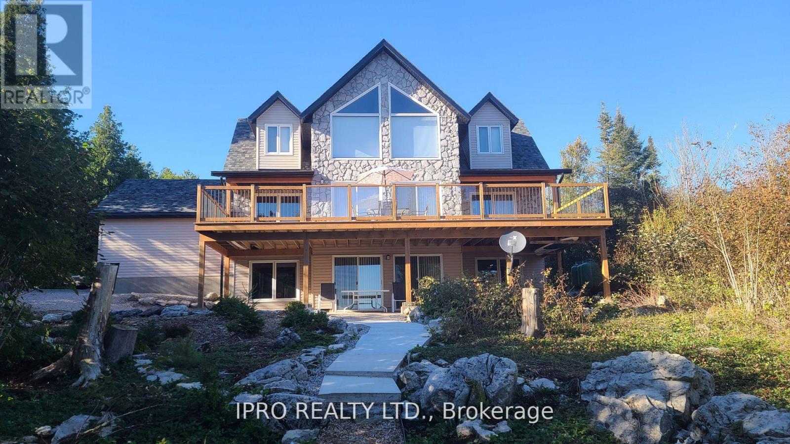 162 Greenough Point Road, Northern Bruce Peninsula, Ontario  N0H 2M0 - Photo 31 - X12161750
