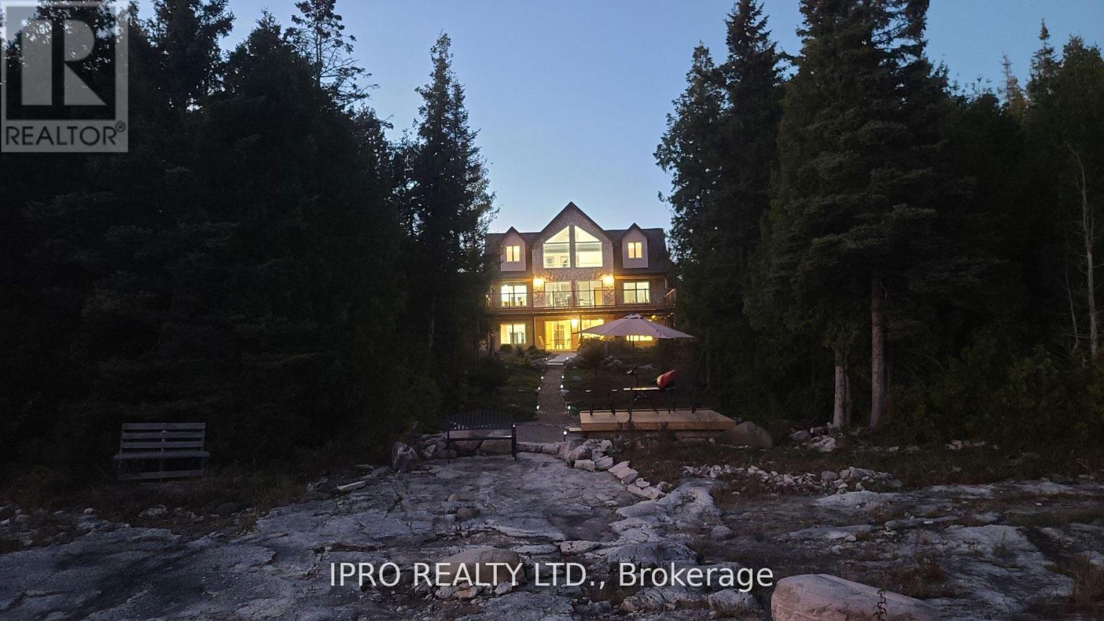 162 Greenough Point Road, Northern Bruce Peninsula, Ontario  N0H 2M0 - Photo 37 - X12161750