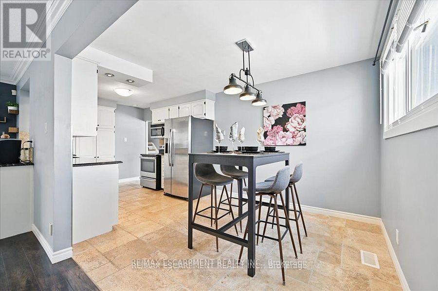 40 Terrystone Walk, Waterloo, Ontario  N2J 2G4 - Photo 20 - X12161899