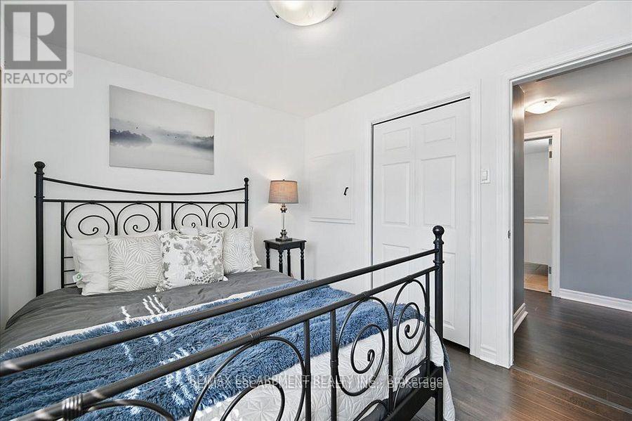 40 Terrystone Walk, Waterloo, Ontario  N2J 2G4 - Photo 32 - X12161899