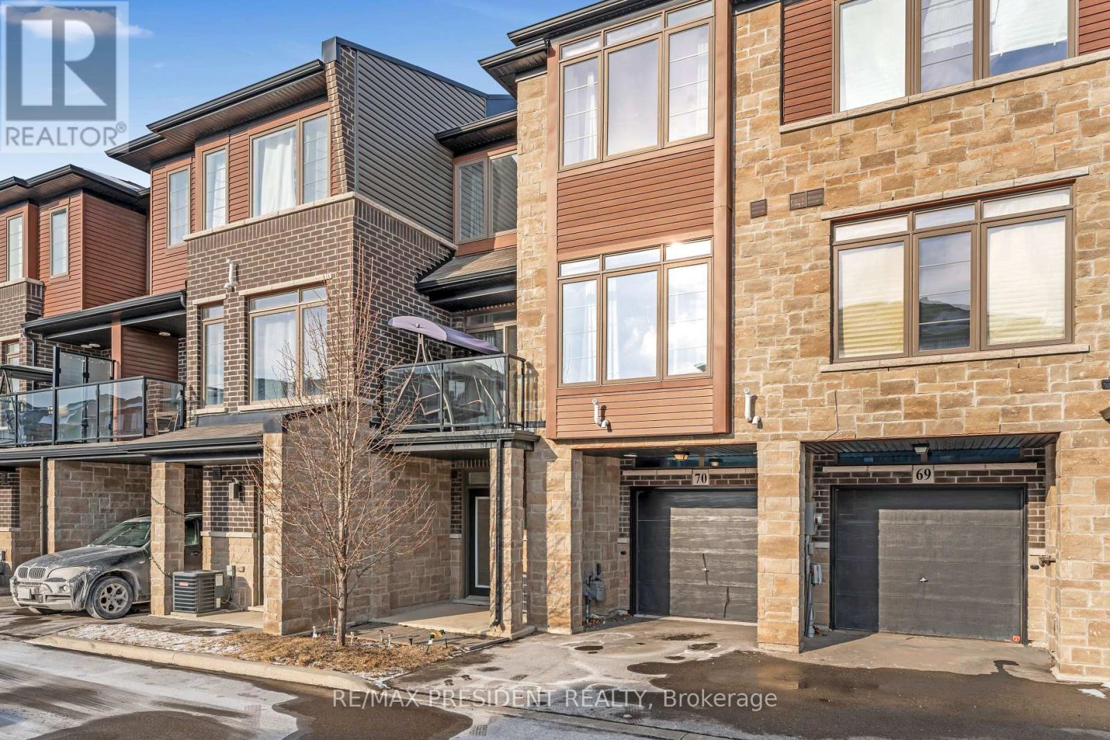 70 - 30 Times Square Boulevard, Hamilton, Ontario  L8J 0L9 - Photo 4 - X12161923