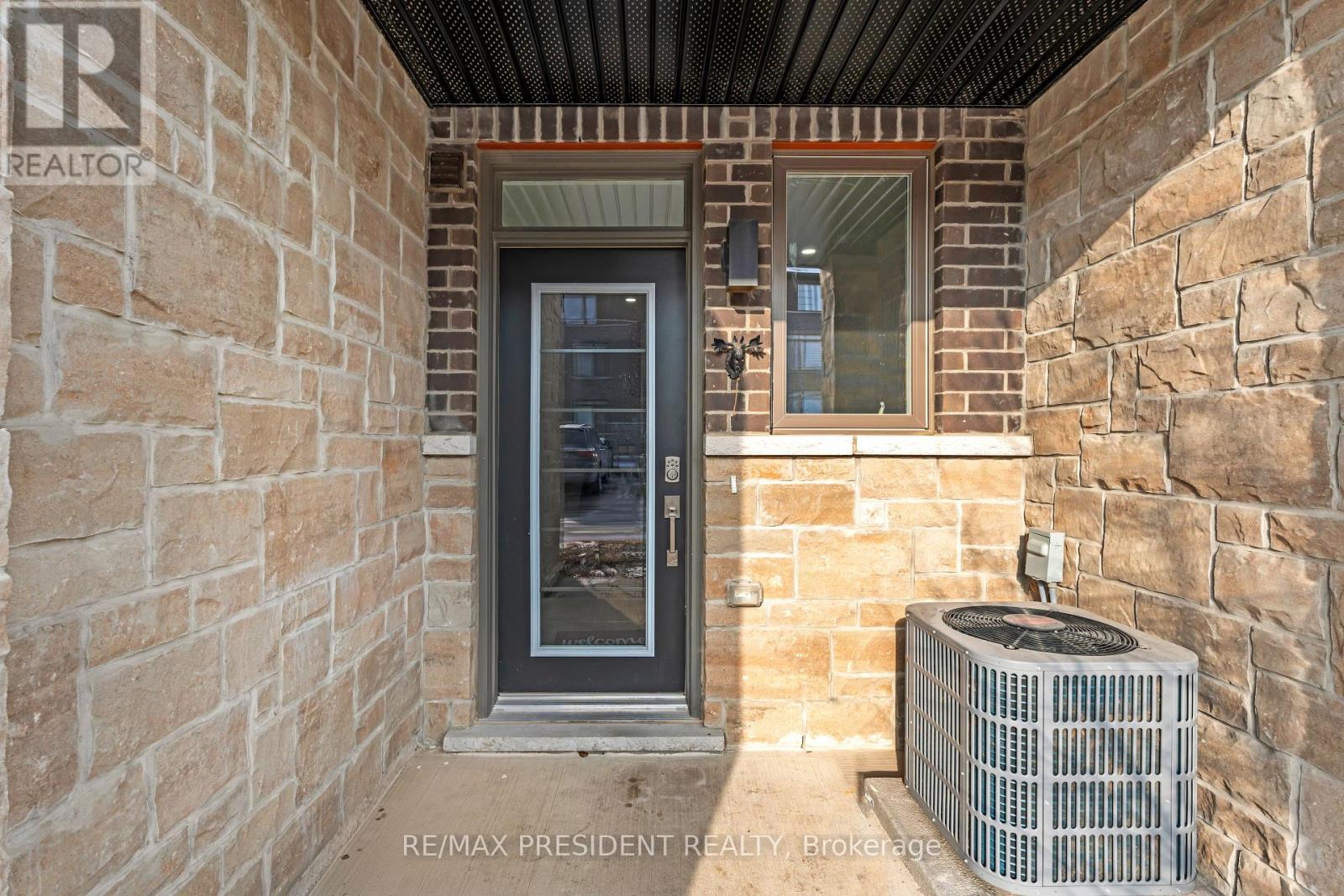 70 - 30 Times Square Boulevard, Hamilton, Ontario  L8J 0L9 - Photo 5 - X12161923