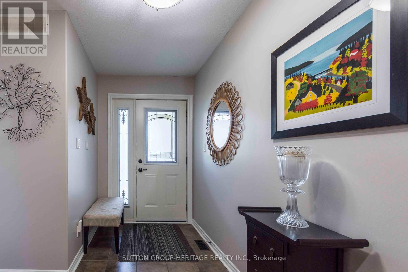 Property at 39 LAKEWOOD CRESCENT image 4