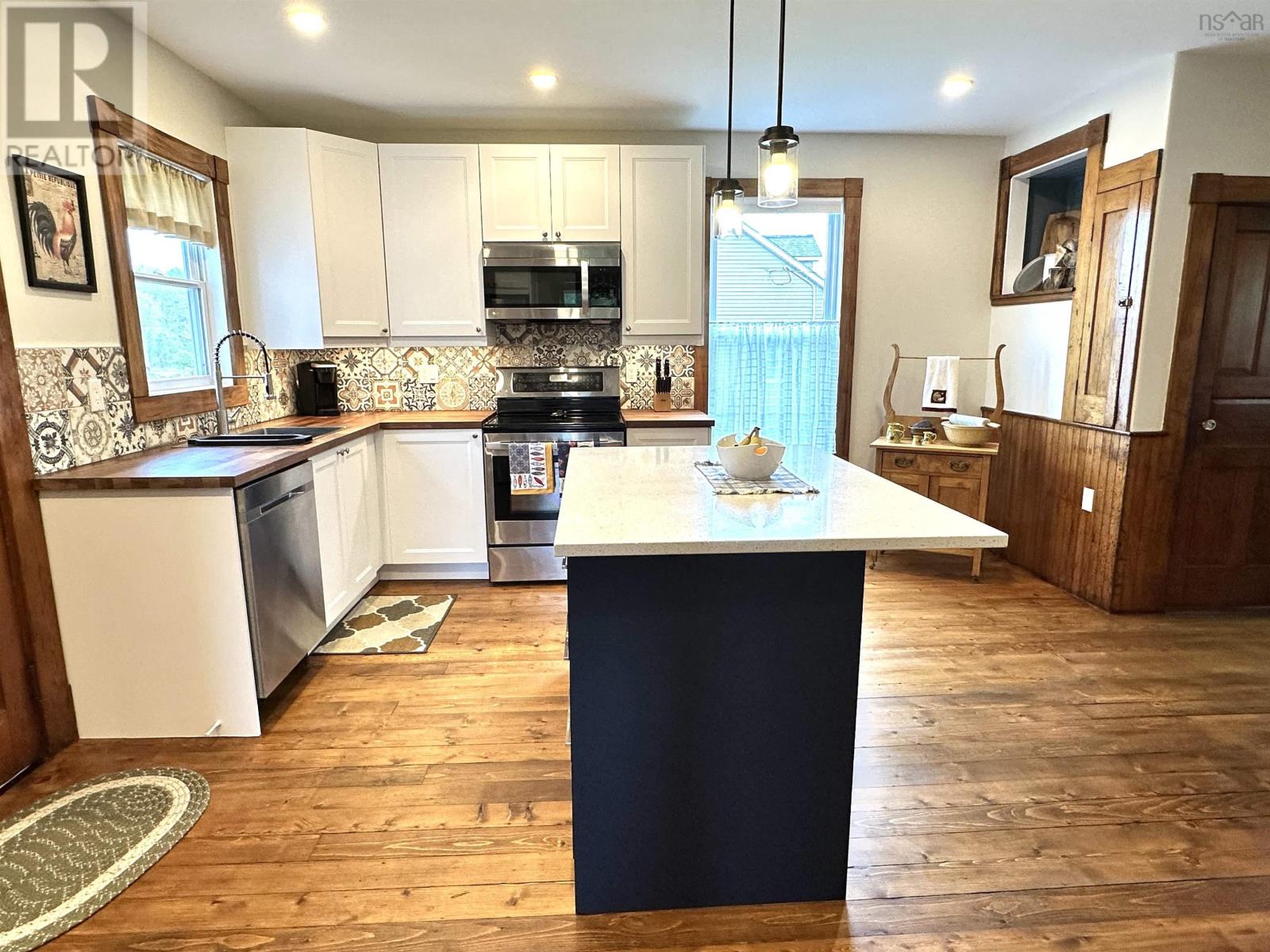 423 Highway 8, Milton, Nova Scotia  B0T 1P0 - Photo 3 - 202511661
