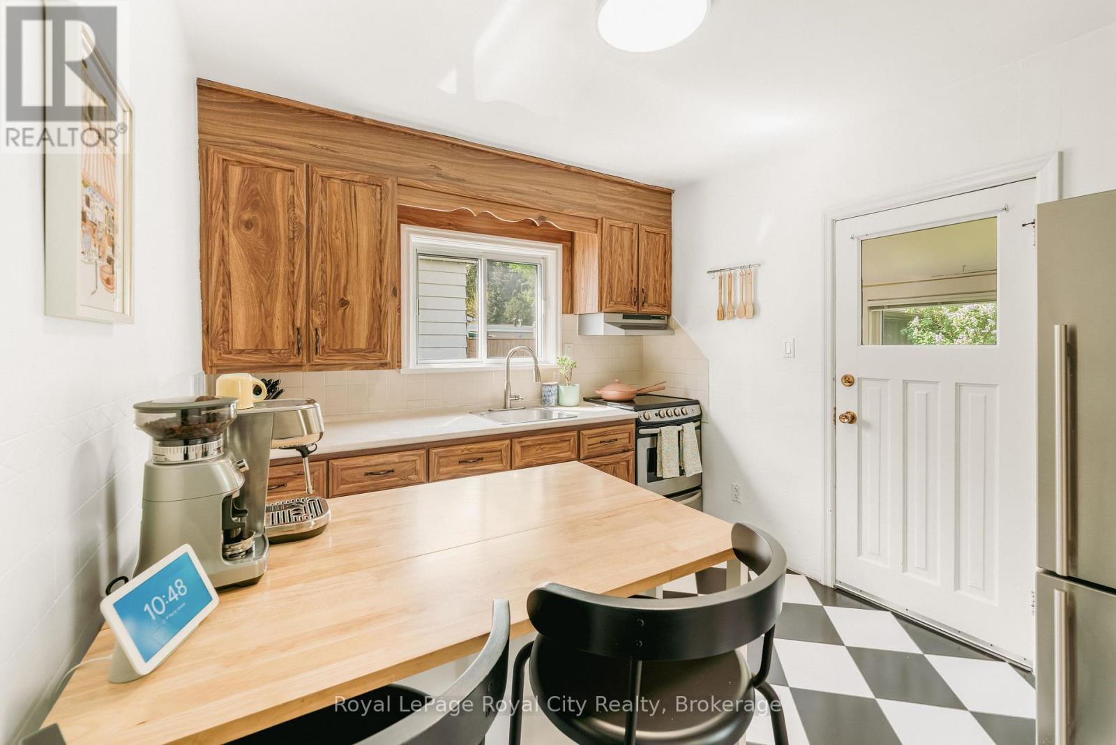 307 Maple Avenue, Kitchener, Ontario  N2H 4W9 - Photo 11 - X12162157