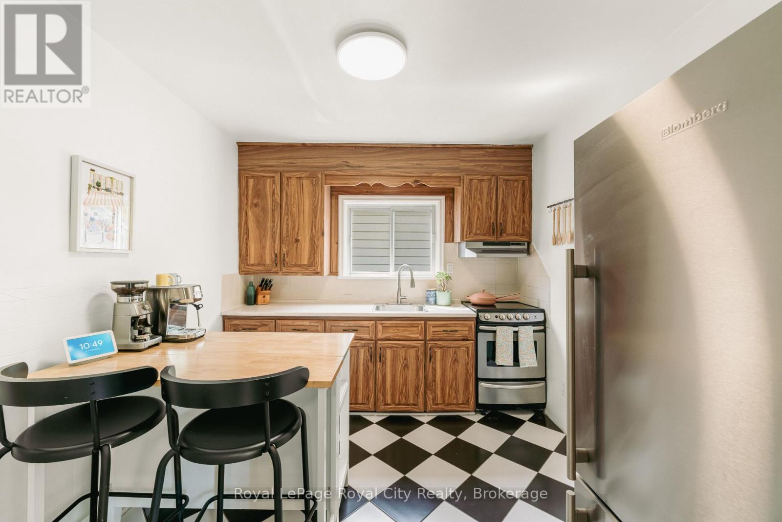 307 Maple Avenue, Kitchener, Ontario  N2H 4W9 - Photo 12 - X12162157