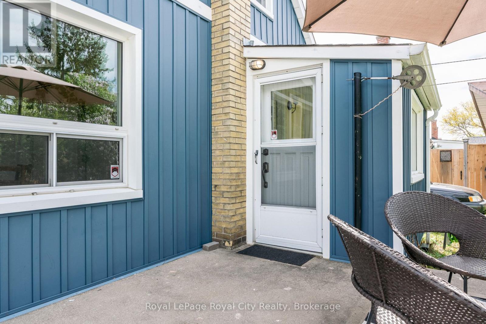 307 Maple Avenue, Kitchener, Ontario  N2H 4W9 - Photo 29 - X12162157