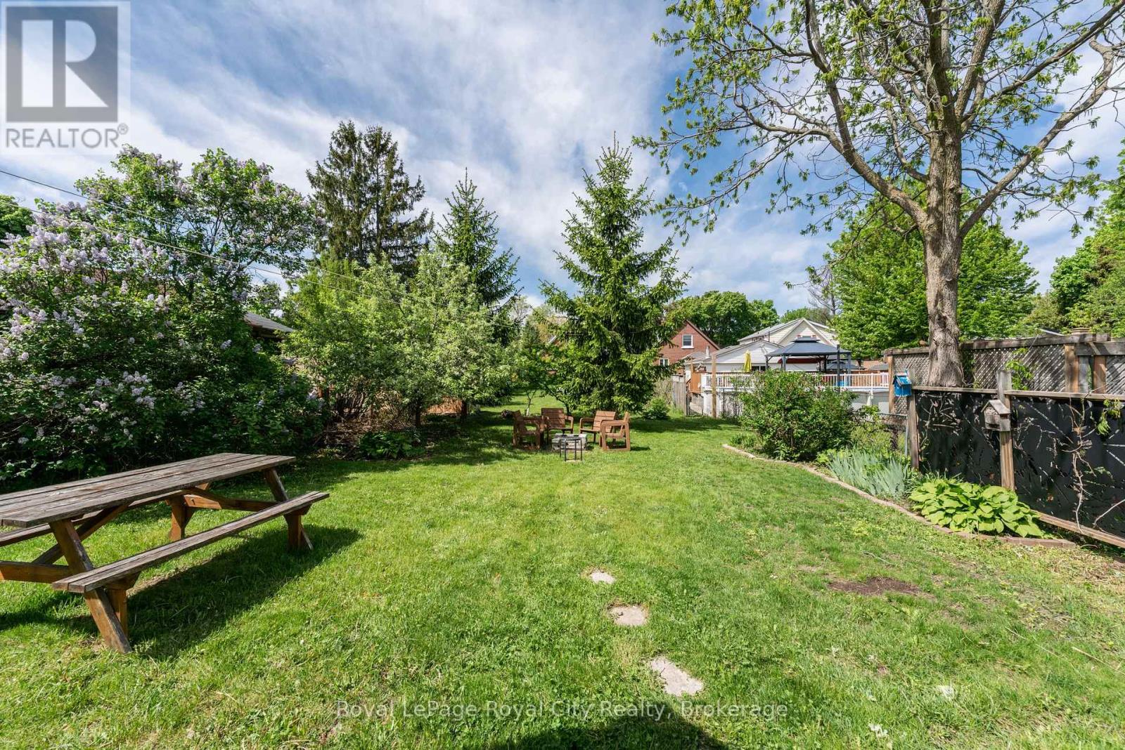 307 Maple Avenue, Kitchener, Ontario  N2H 4W9 - Photo 33 - X12162157