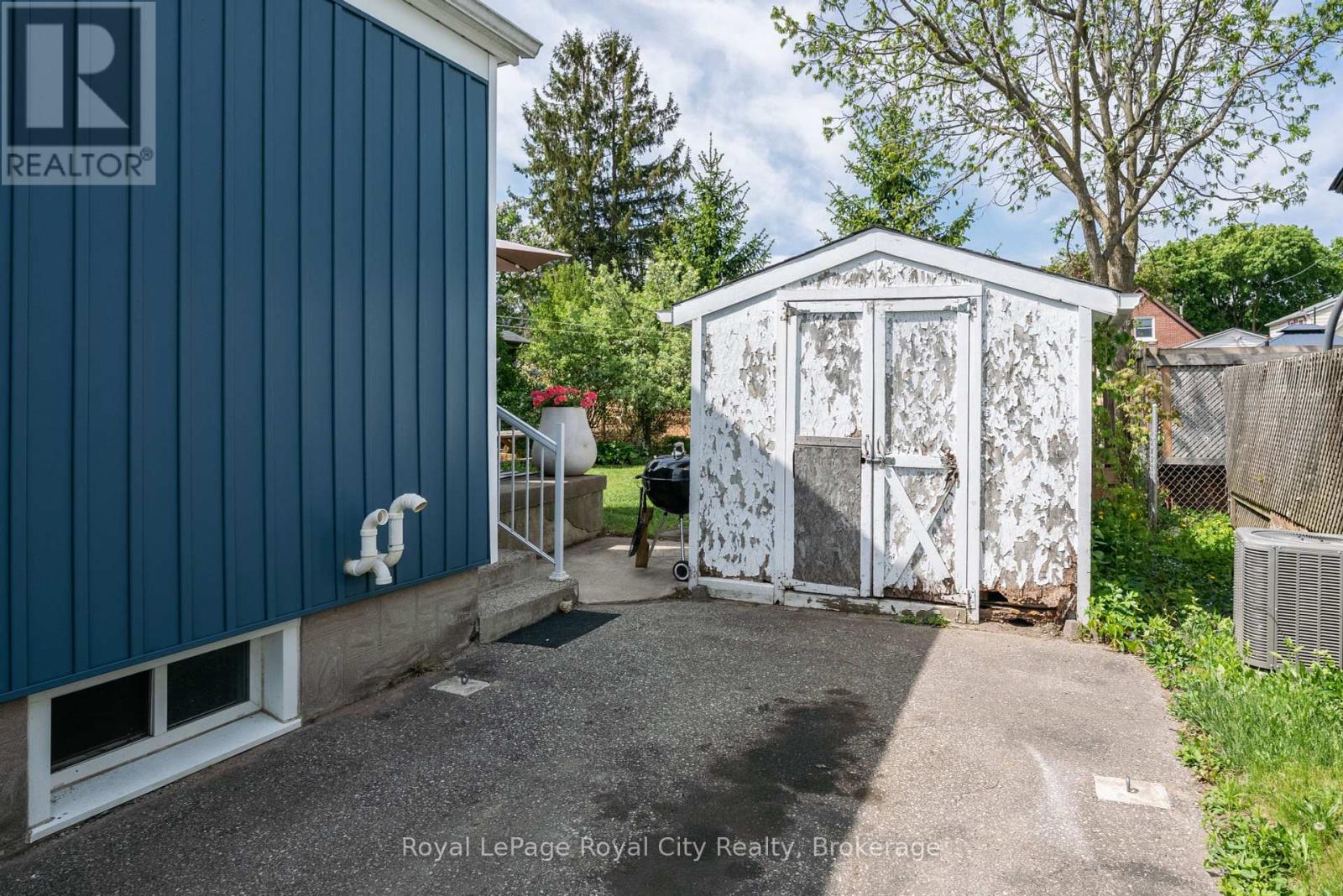 307 Maple Avenue, Kitchener, Ontario  N2H 4W9 - Photo 39 - X12162157