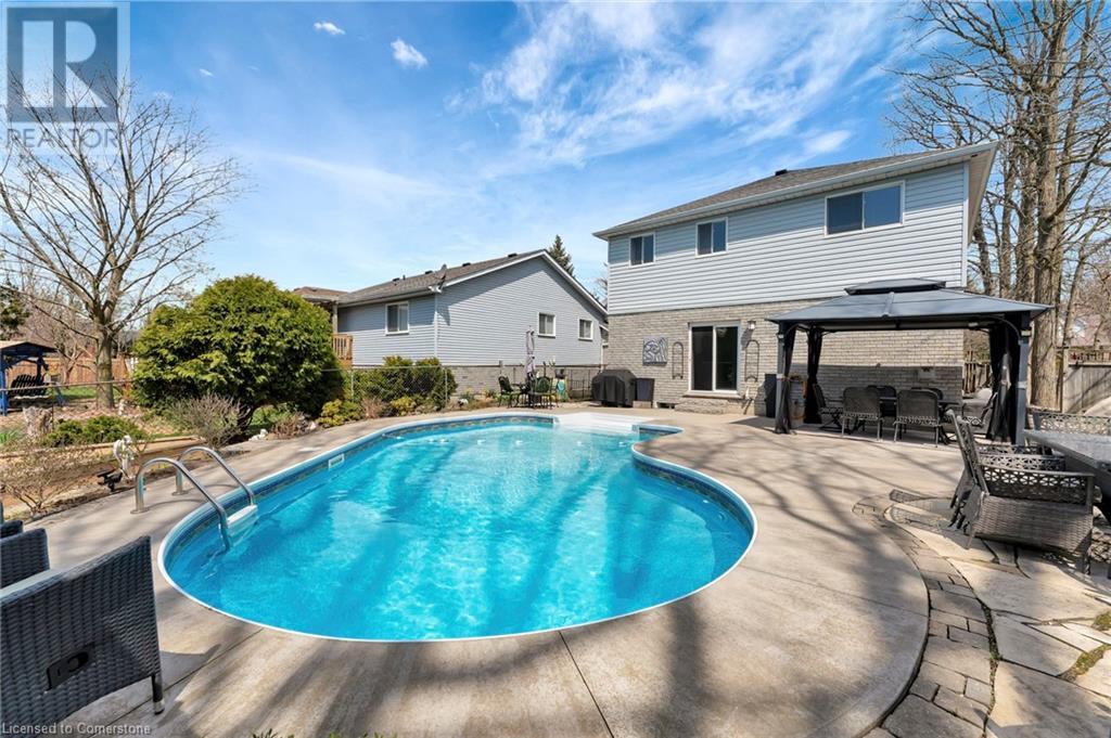 100 Stone Church Road E, Hamilton, Ontario  L9B 1A9 - Photo 32 - 40721550