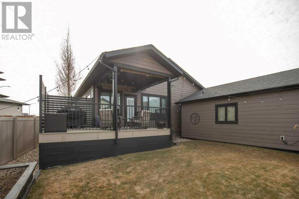 131 Cedar Square, Blackfalds, Alberta  T4M 0B4 - Photo 6 - A2211936