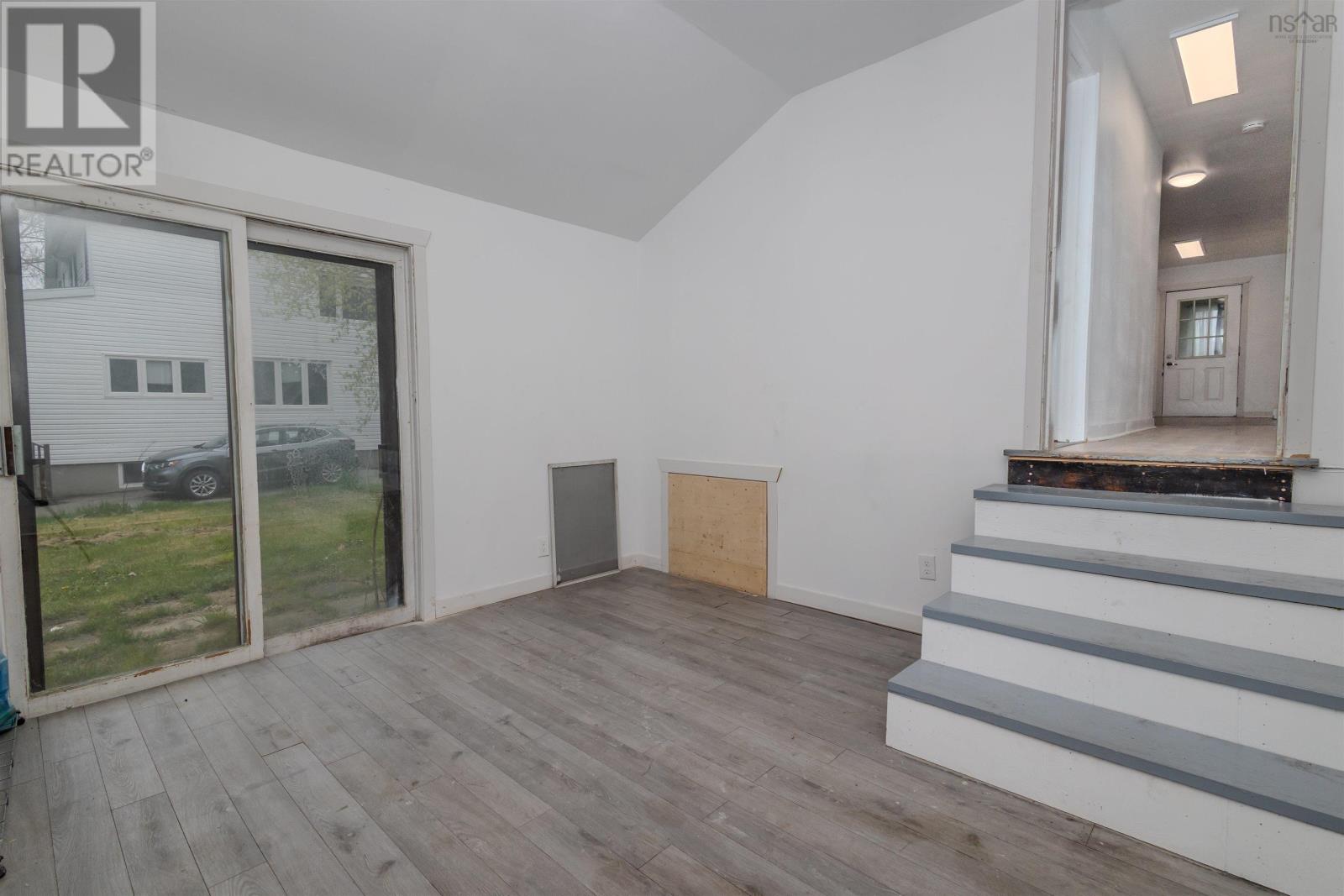 174 Brookland Street, Sydney, Nova Scotia  B1P 5B6 - Photo 13 - 202511679