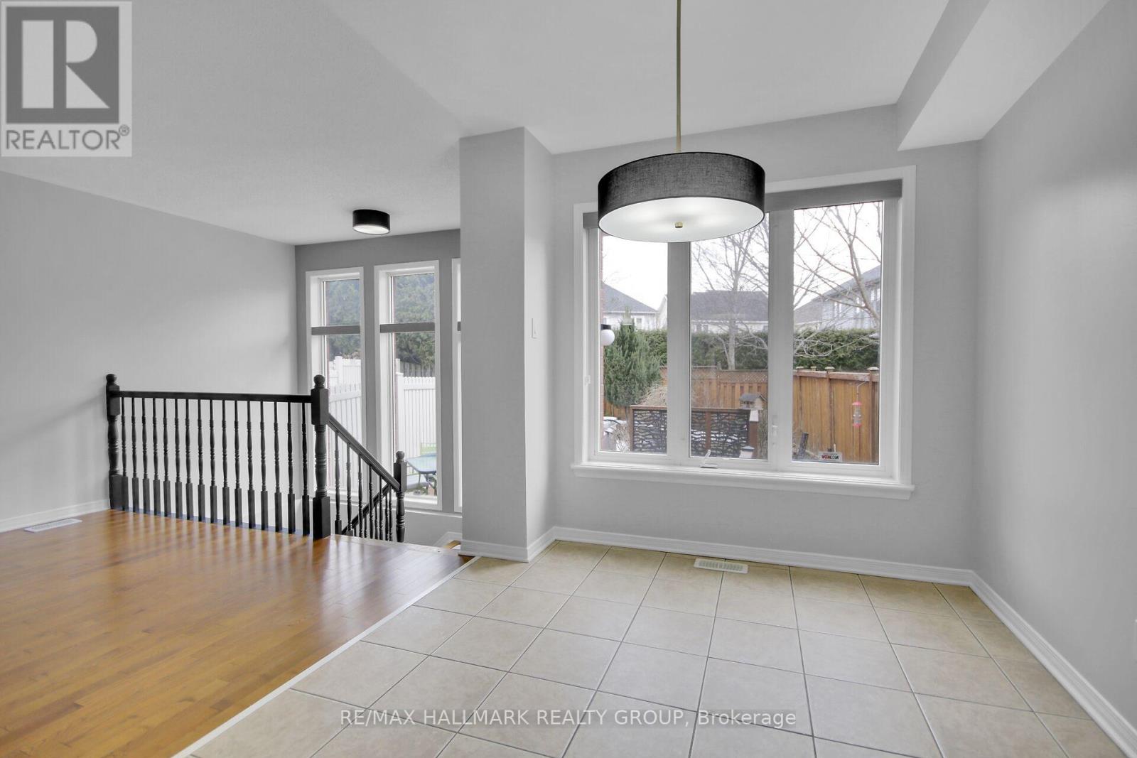 174 Gatespark Private, Ottawa, Ontario  K2T 1K9 - Photo 17 - X12162136