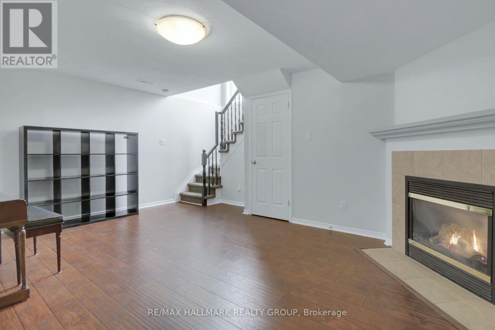 174 Gatespark Private, Ottawa, Ontario  K2T 1K9 - Photo 28 - X12162136