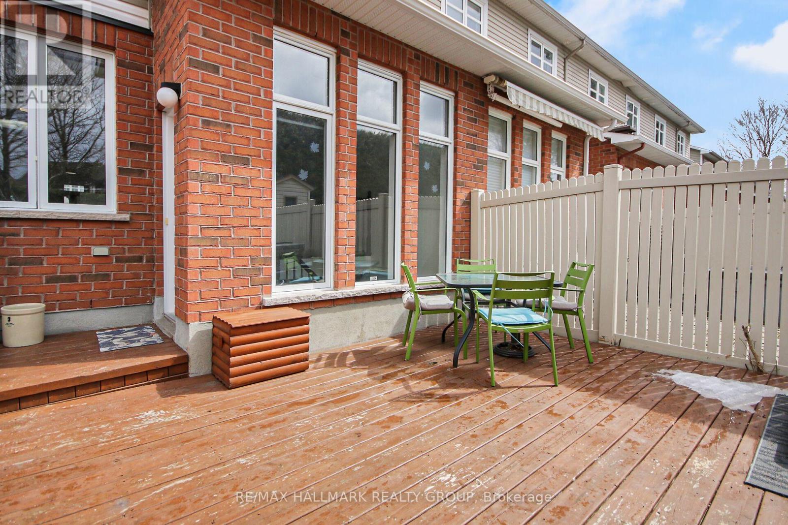 174 Gatespark Private, Ottawa, Ontario  K2T 1K9 - Photo 29 - X12162136