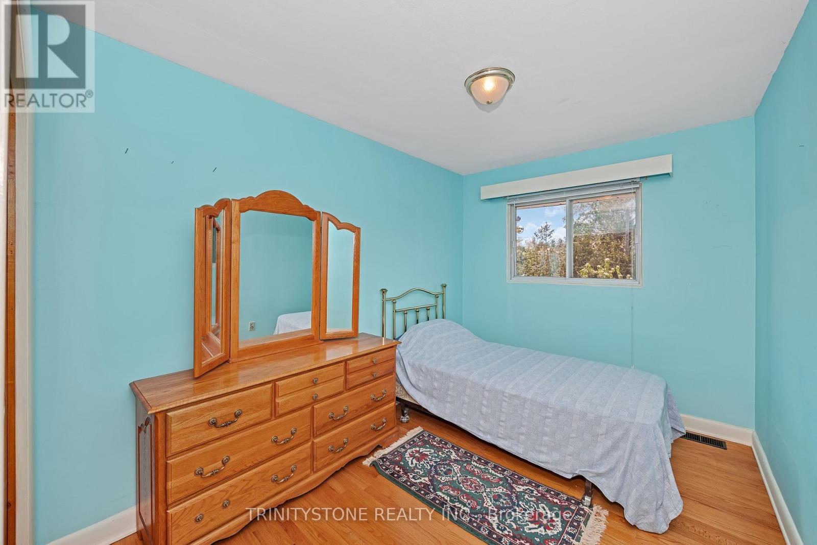 1008 Riddell Avenue, Ottawa, Ontario  K2C 2J5 - Photo 21 - X12162185
