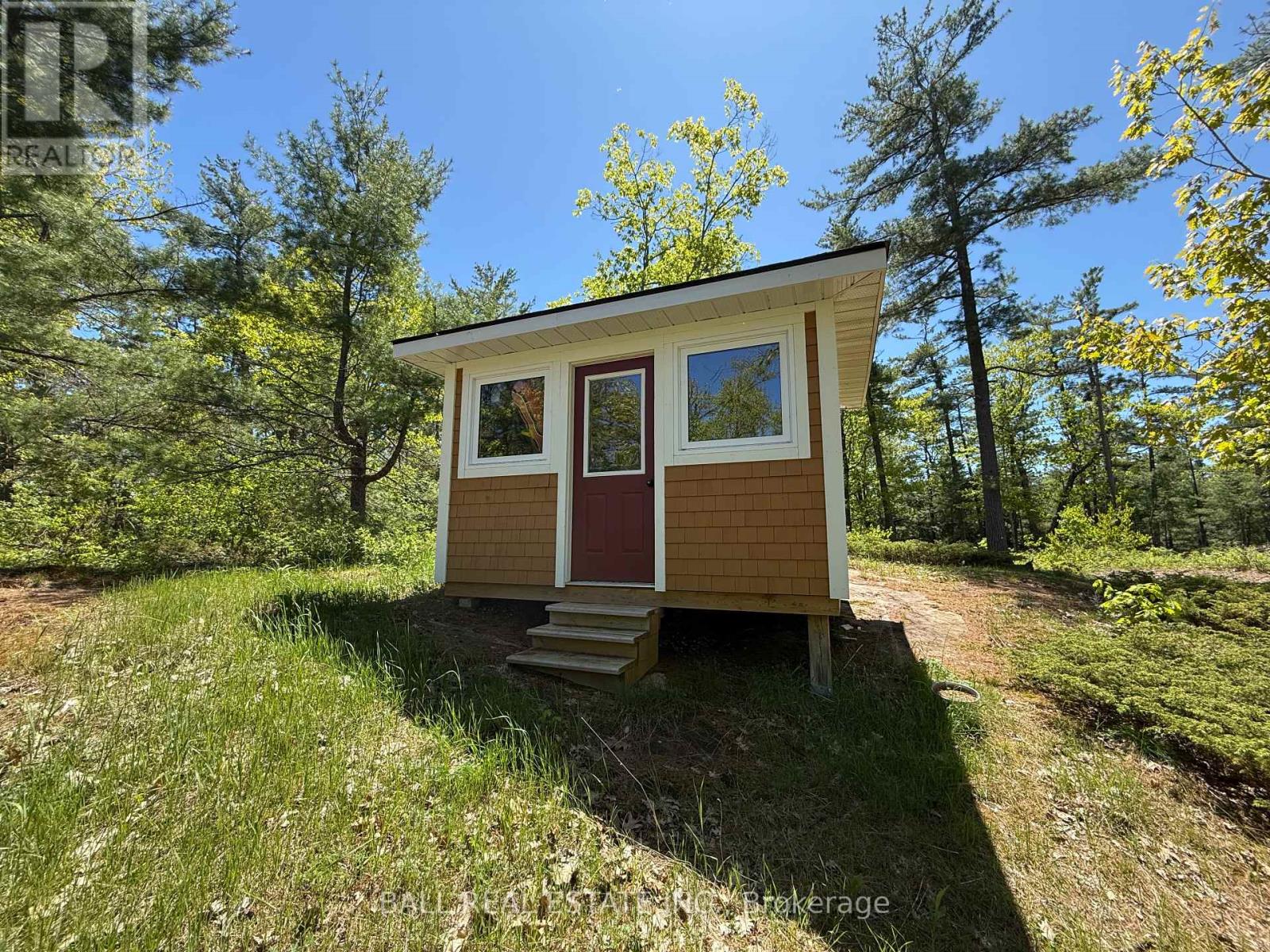 1020 Island 35, Stoney Lake, Douro-Dummer, Ontario K0L 2H0 - Photo 30 - X12161931