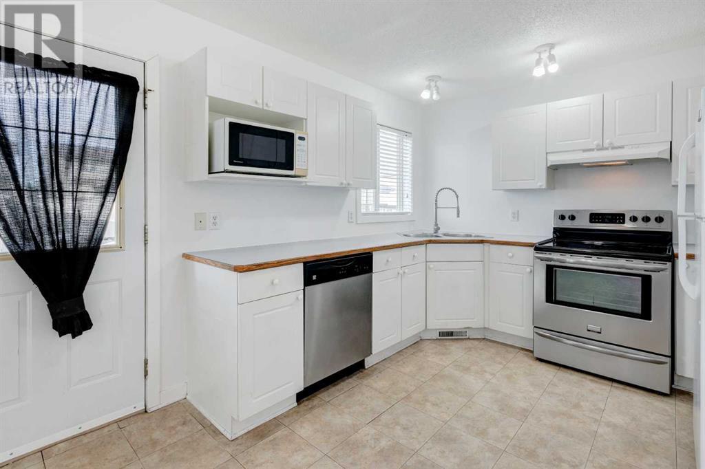 27 Tarington Road Ne, Calgary, Alberta  T3J 3V6 - Photo 10 - A2223079