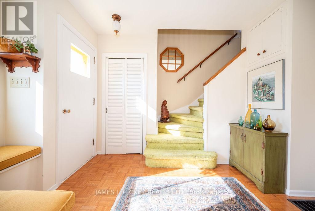 26 Rutherford Avenue, Deep River, Ontario  K0J 1P0 - Photo 5 - X12145554