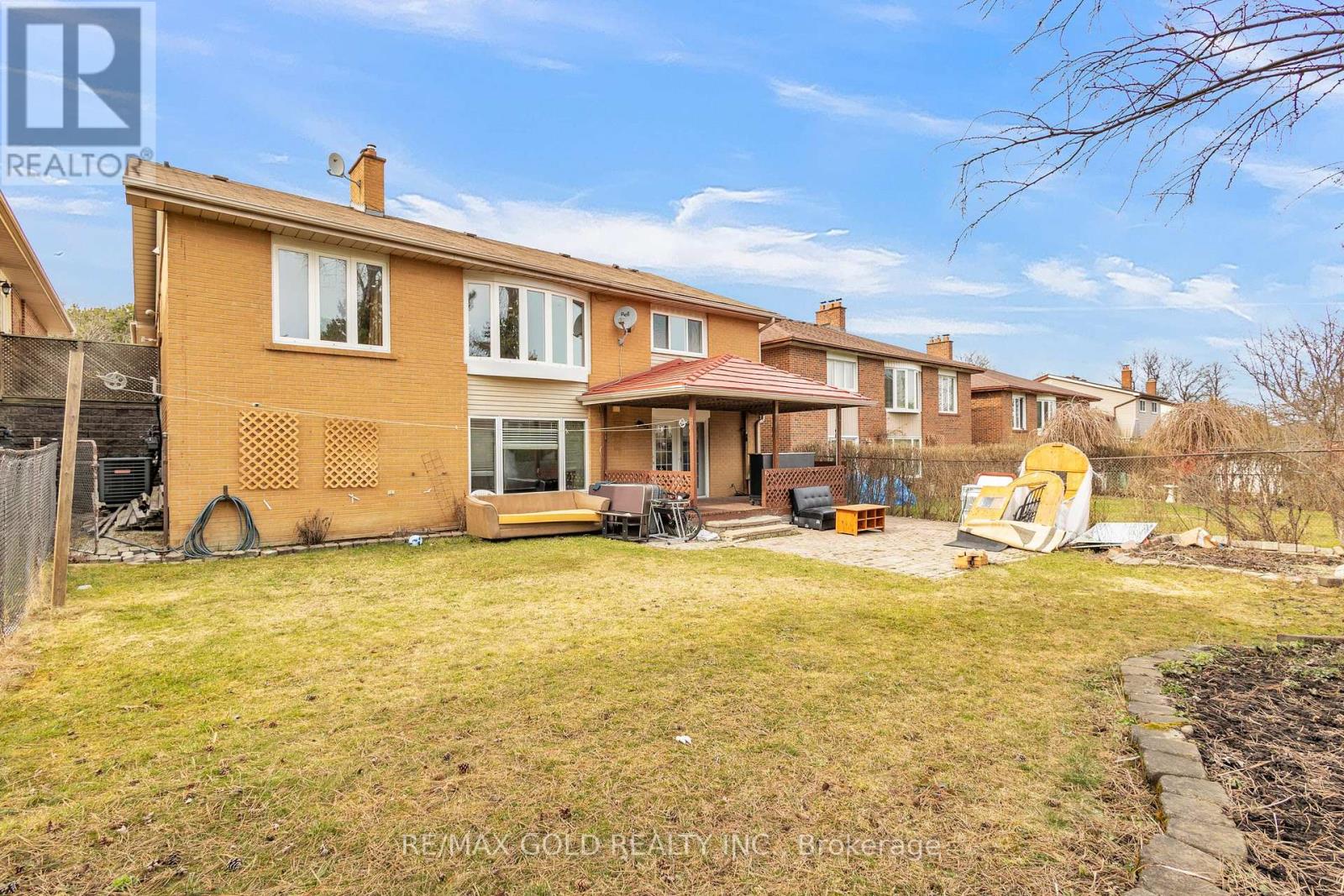 Upper - 17 Mansion Street, Brampton, Ontario  L6S 3C9 - Photo 38 - W12162027