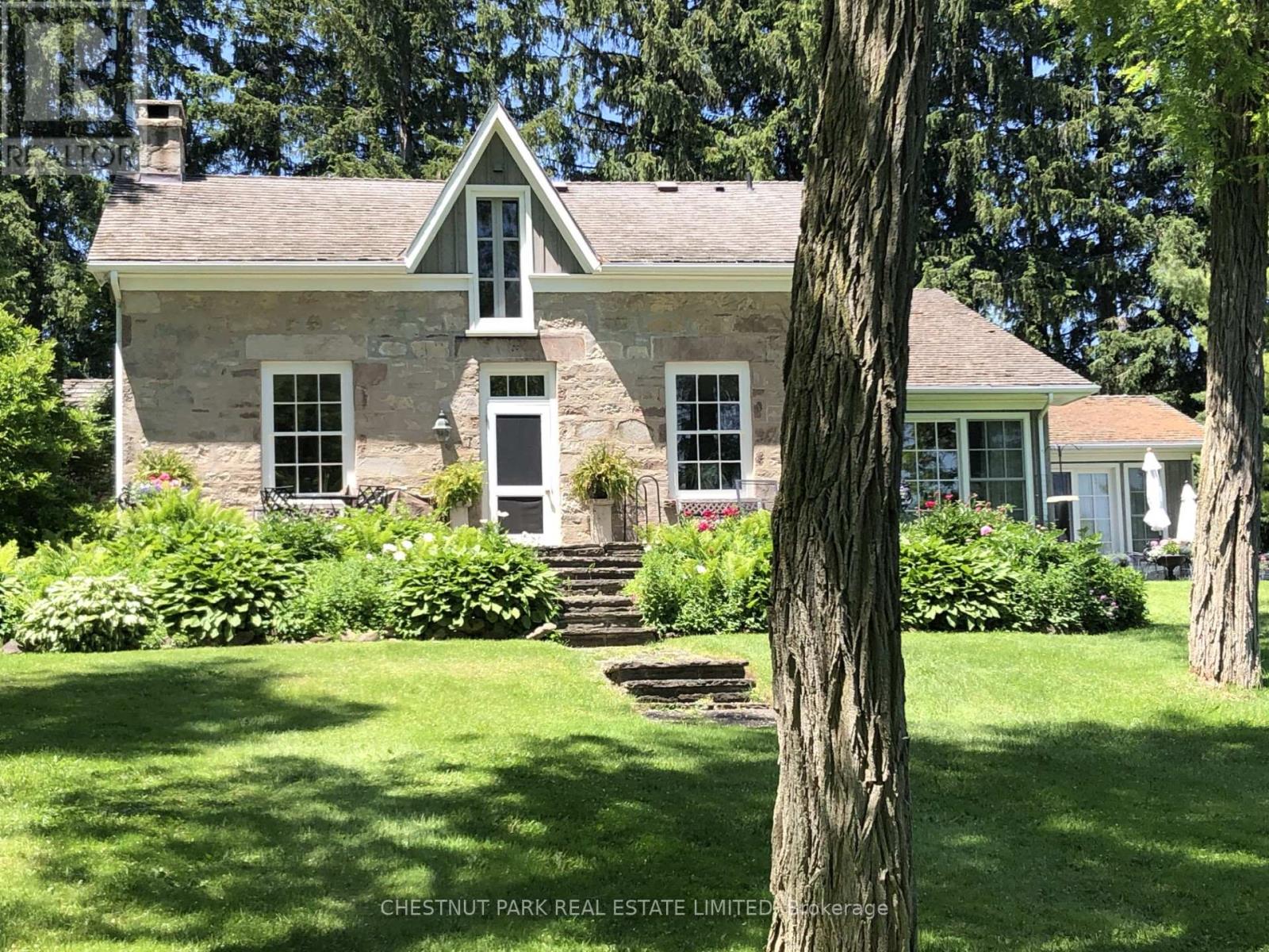 16261 Shaws Creek Road, Caledon, Ontario  L7C 1V9 - Photo 4 - W12162118